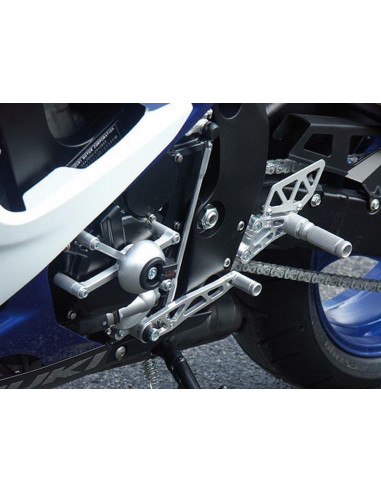 COMMANDES RECULÉES POUR GSXR600/750 2006