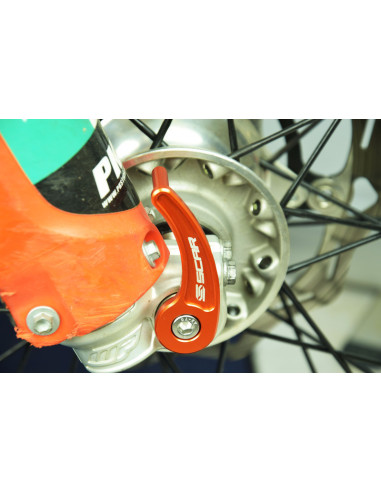 Tire-axe avant SCAR orange