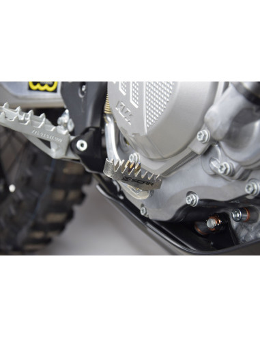 Embout de pédale de frein SCAR titane