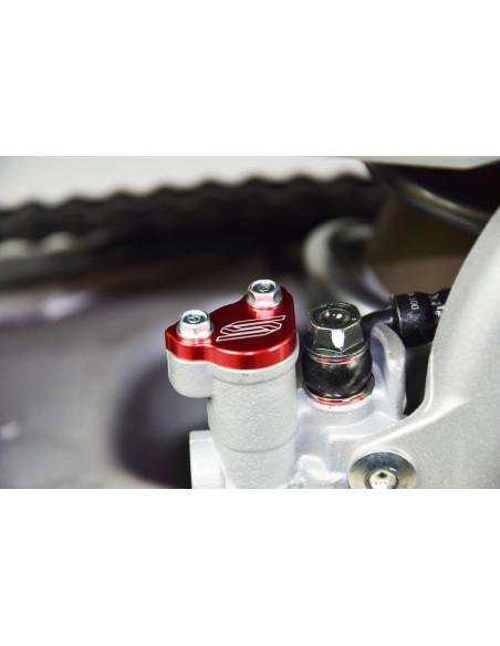 Couvercle de maître-cylindre arrière SCAR rouge Honda