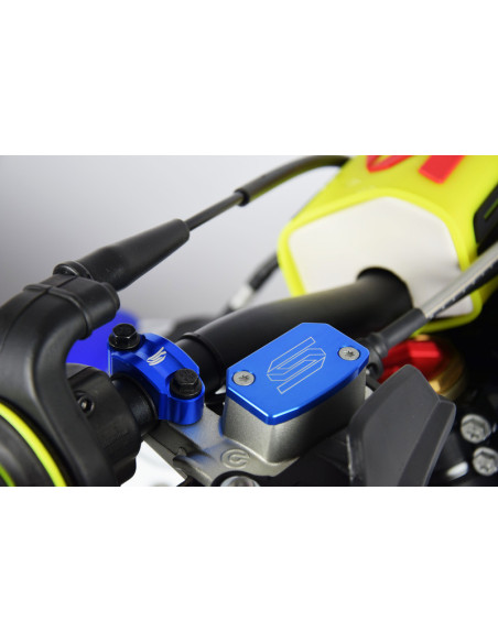 Couvercle maître-cylindre frein avant SCAR bleu