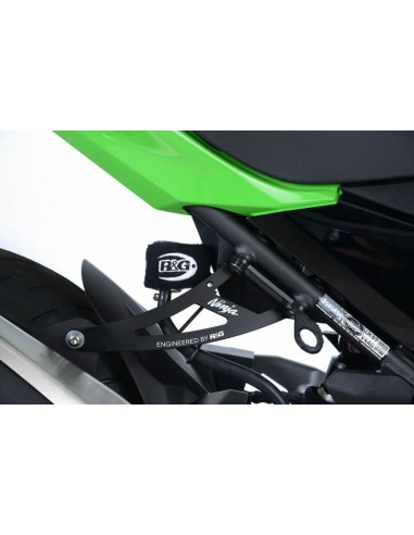 Caches orifices repose pieds arrière R&G RACING noir Kawasaki Ninja 400