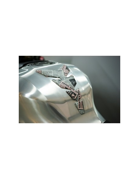 Protège Réservoir 1 Pièce Format : 134.2x222.9mm