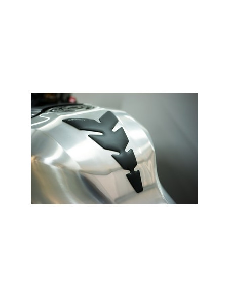 Protège Réservoir 1 Pièce Format : 134.2x222.9mm