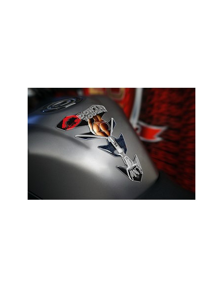 Protège Réservoir  1 Pièce Format : 144,3x221mm