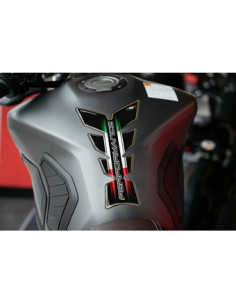 Protège Réservoir 1 Pièce Format : 123x213.8 mm