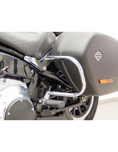 Protection arrière pour Harley Davidson Softail Sport Glide (Milwaukee-Eight 107/114) (FLSB) 2018- 