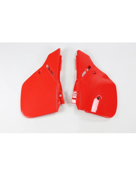 Plaques latérales UFO