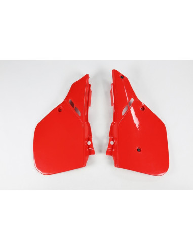 Plaques latérales UFO