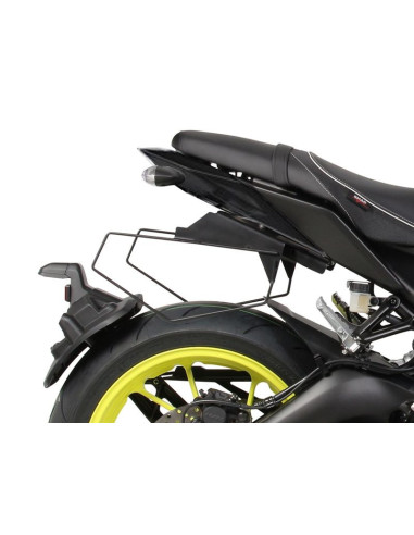 Support SHAD sacoche latérale pour YAMAHA MT 09 /SP 13-18 gros plan sans sacoche