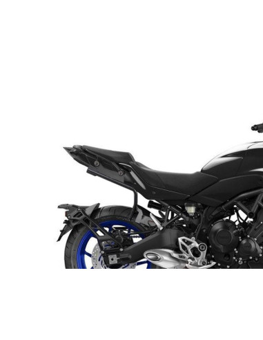 Fixation 3P system SHAD pour YAMAHA NIKEN 900 2018 2019 avec valises gros plan