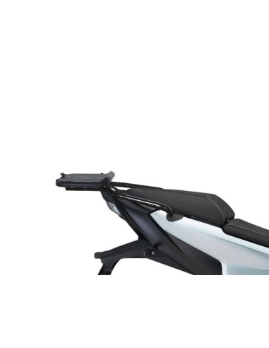 Porte paquet Shad Top Master BMW C Evolution Electric 2017 2019 sans top case gros plan