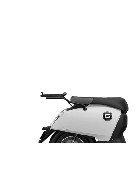 Porte paquet Shad Top Master Super Soco CUX 2019 sans top case gros plan