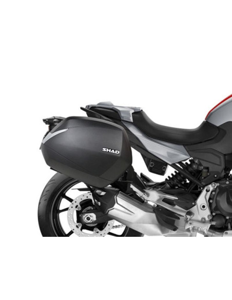 Fixation 3P system SHAD pour BMW F900 R/ XR gros plan avec valises