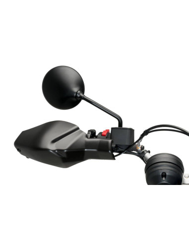 Protège main PUIG DUCAT Scrambler Desert SLED gros plan